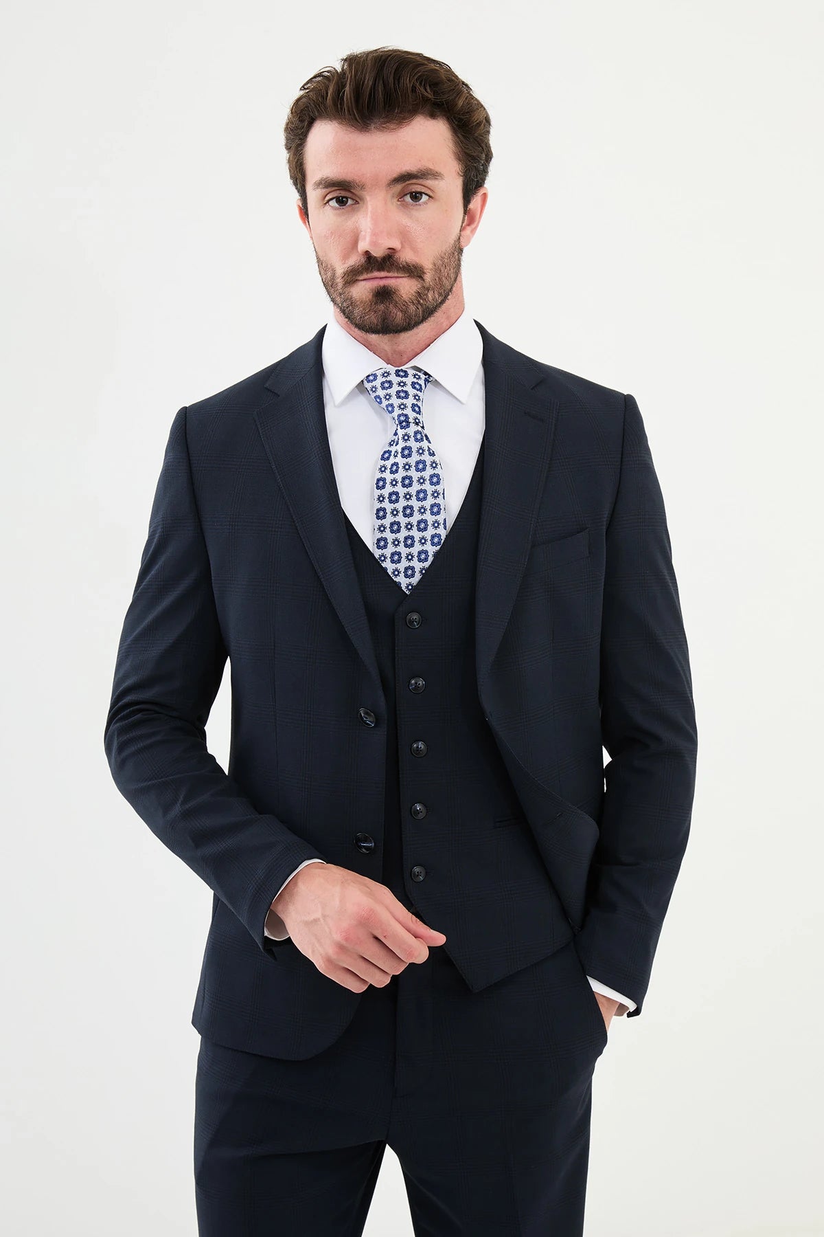 Bojoni Capena Navy Blue Plaid Patterned  Slim Fit Suit