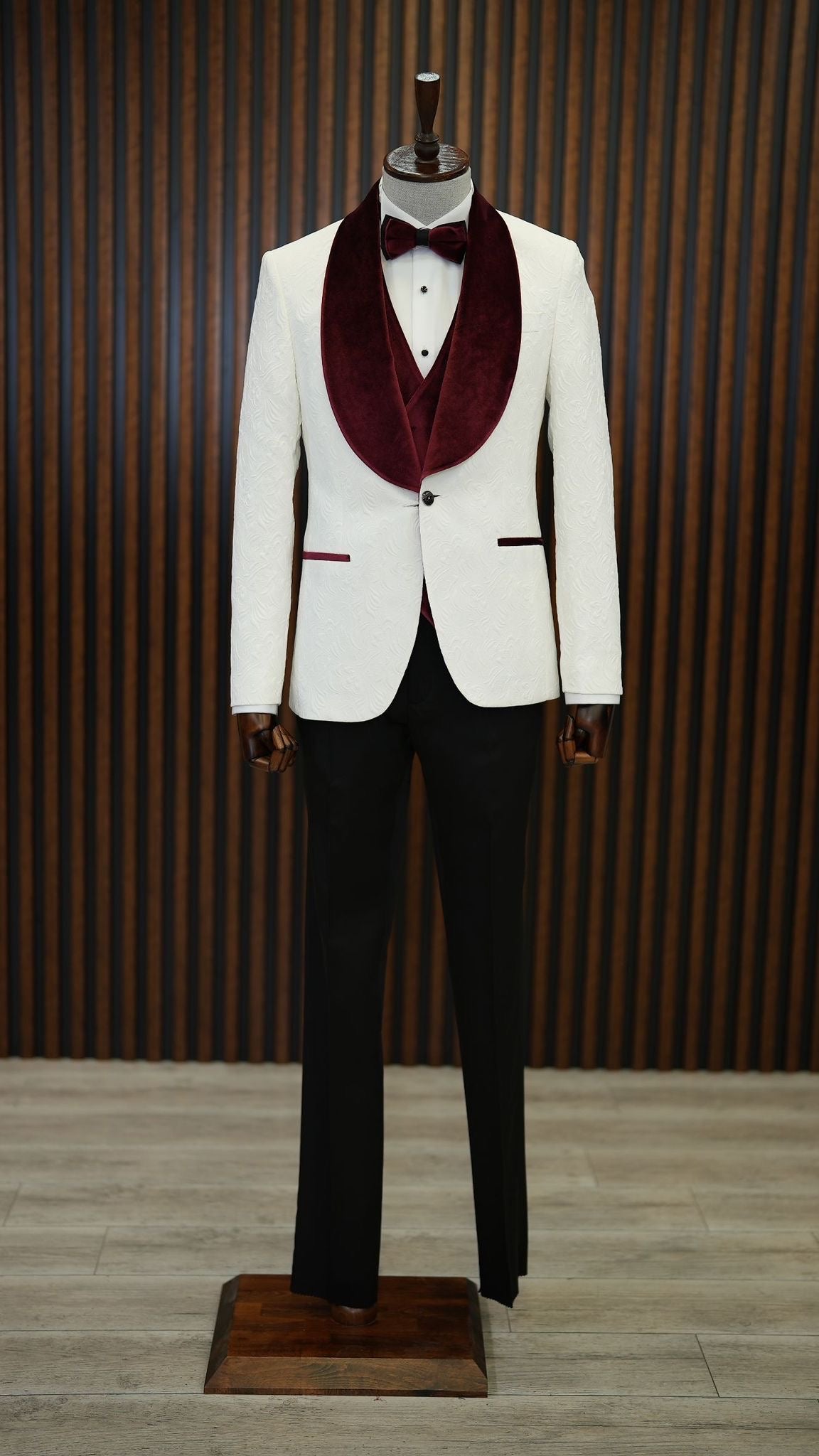 Bojoni Paruri Burgundy Slim Fit Velvet Shawl Lapel Wool Tuxedo