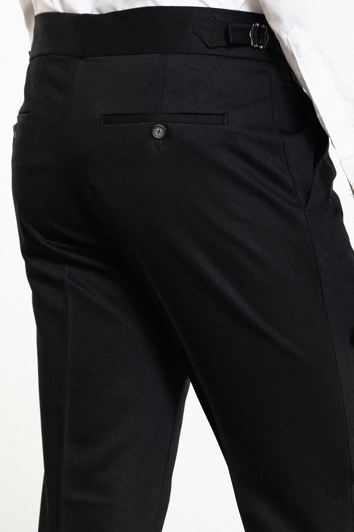 Bojoni Omaha Straight Slim Fit Pleated Belt Detailed Buckle Black Trousers