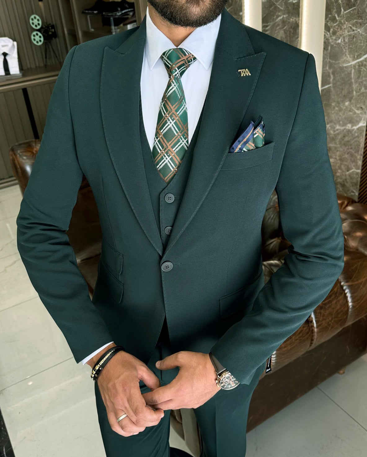 Bojoni Valencia Green Slim Fit  Suit