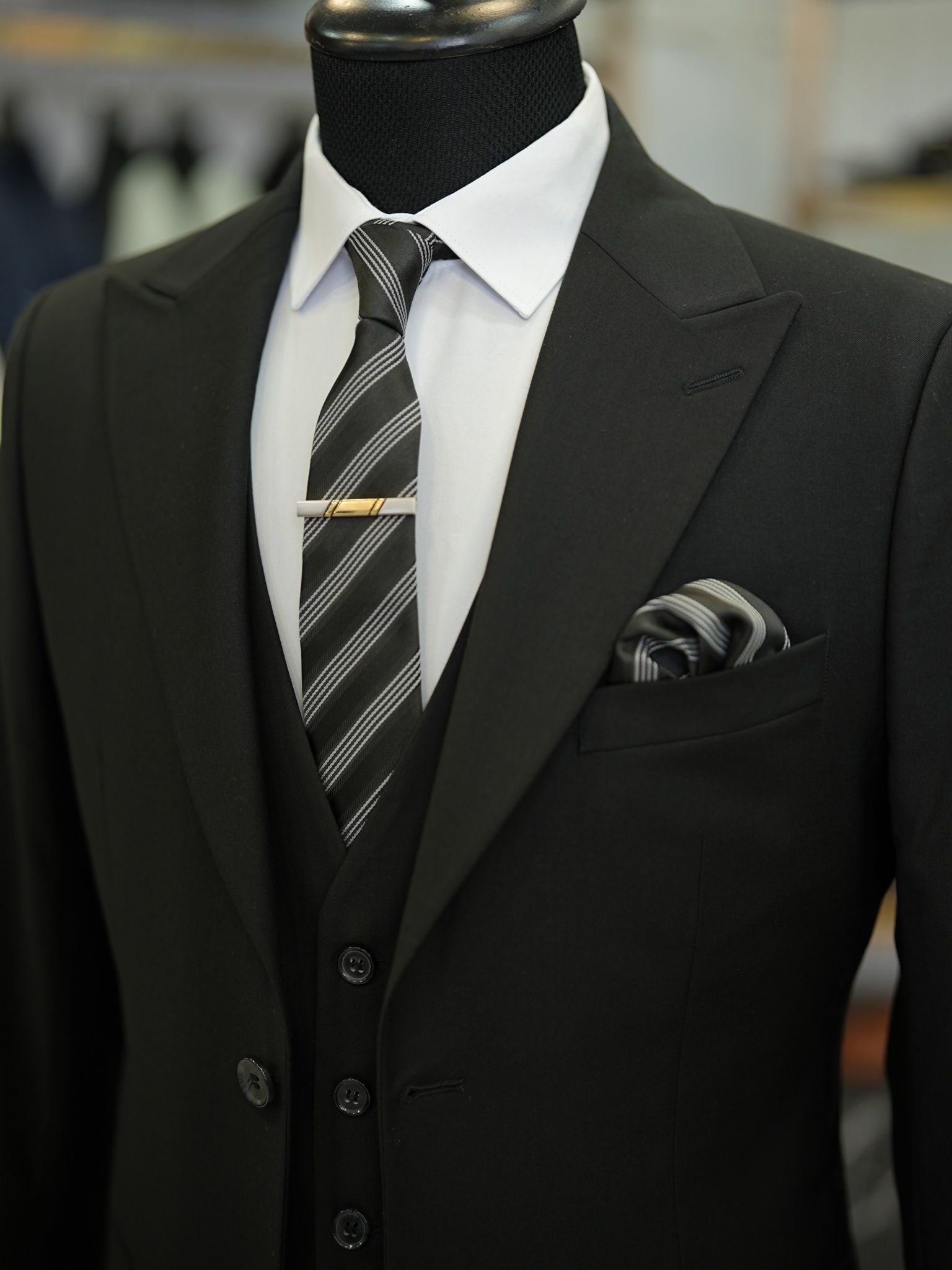 Bojoni Maison Black Slim Fit Suit