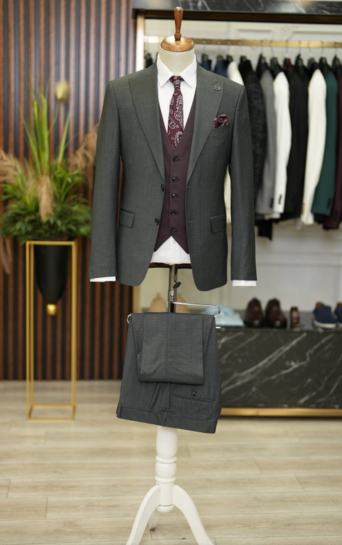 Bojoni Manly Gray Slim Fit Pinstripe Combination Suit