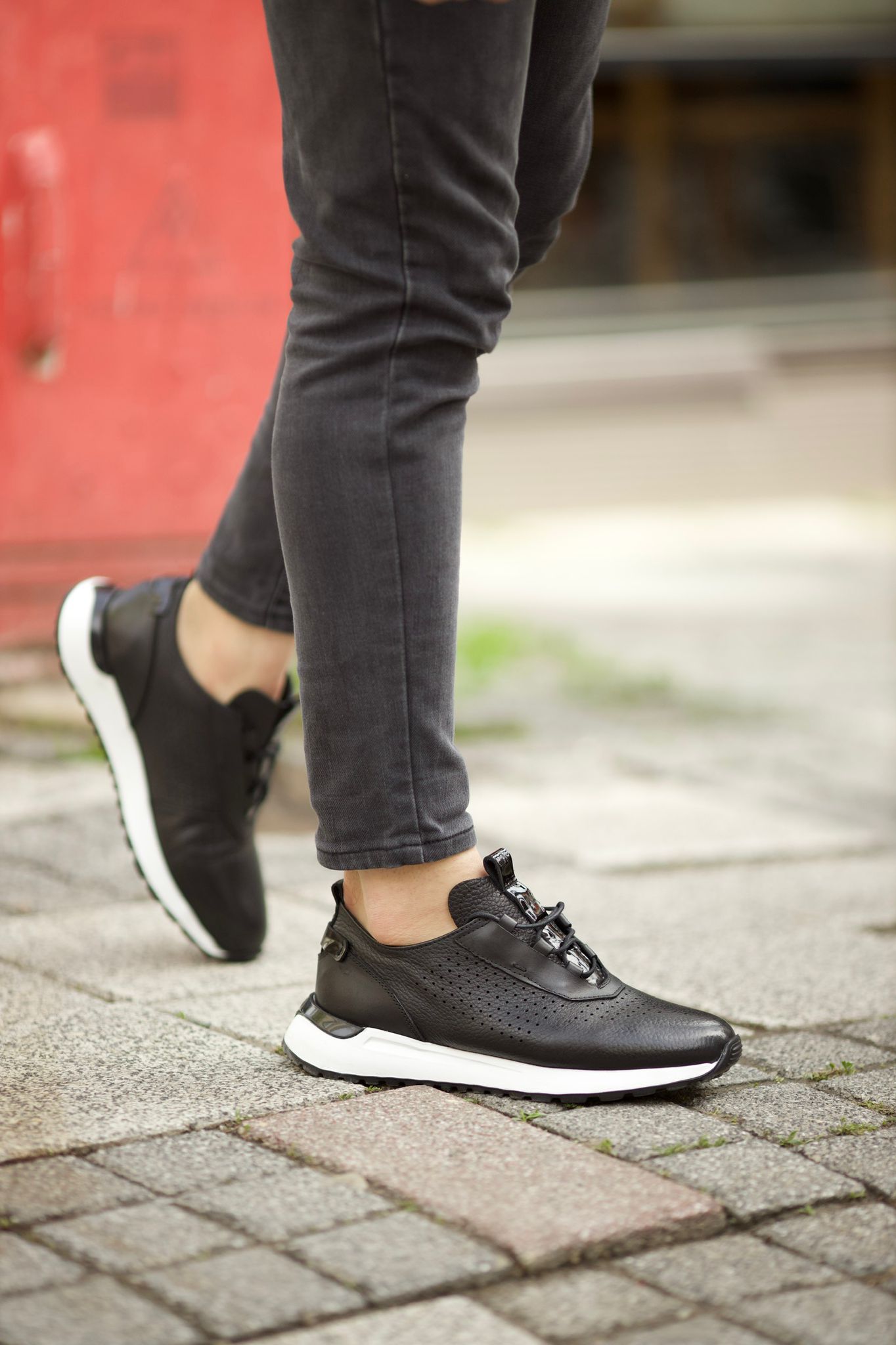 Bojoni Romeo Eva Sole Black Sneakers