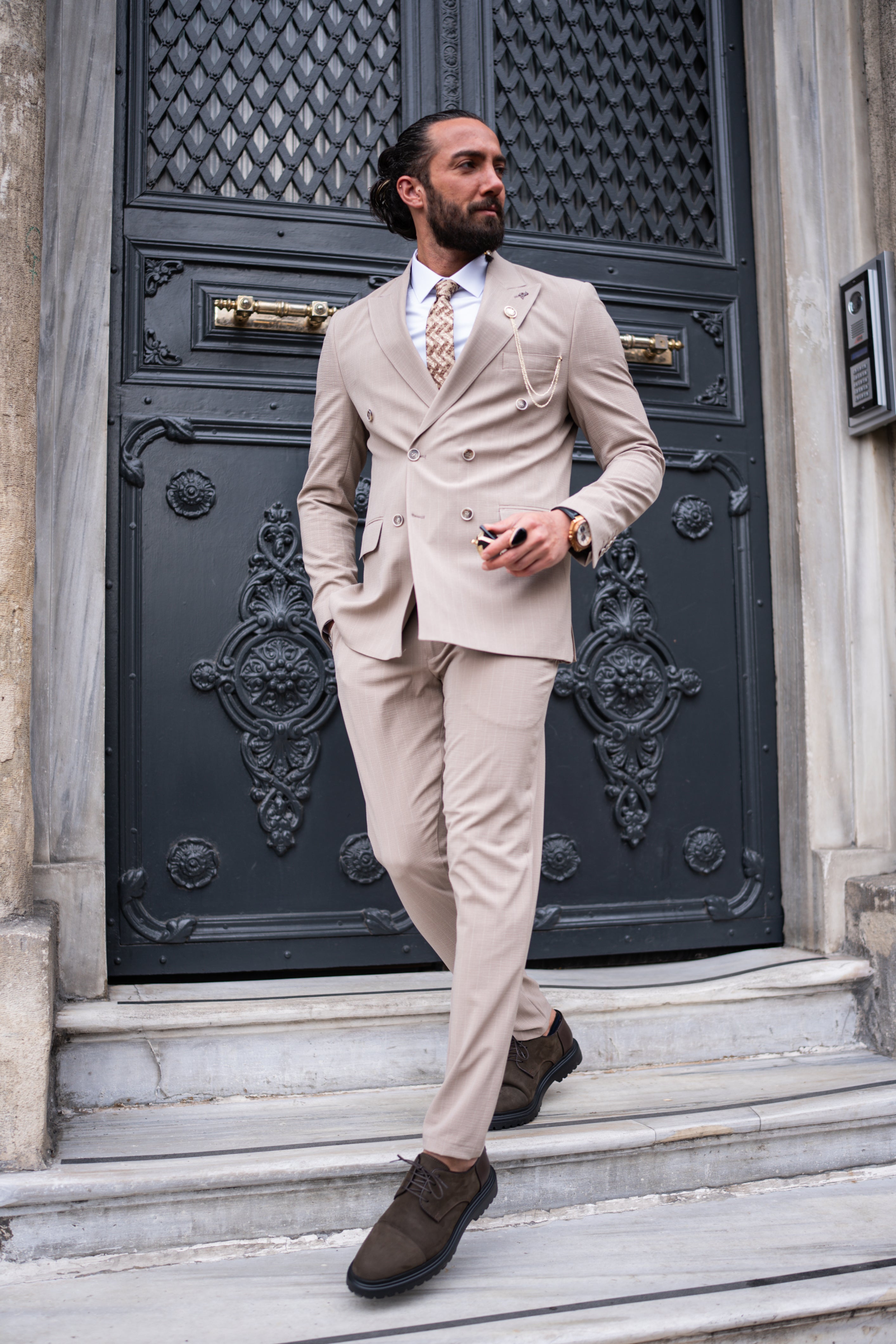 Bojoni Bath Beige Slim Fit 2 Piece Pinstripe Double Breasted Suit