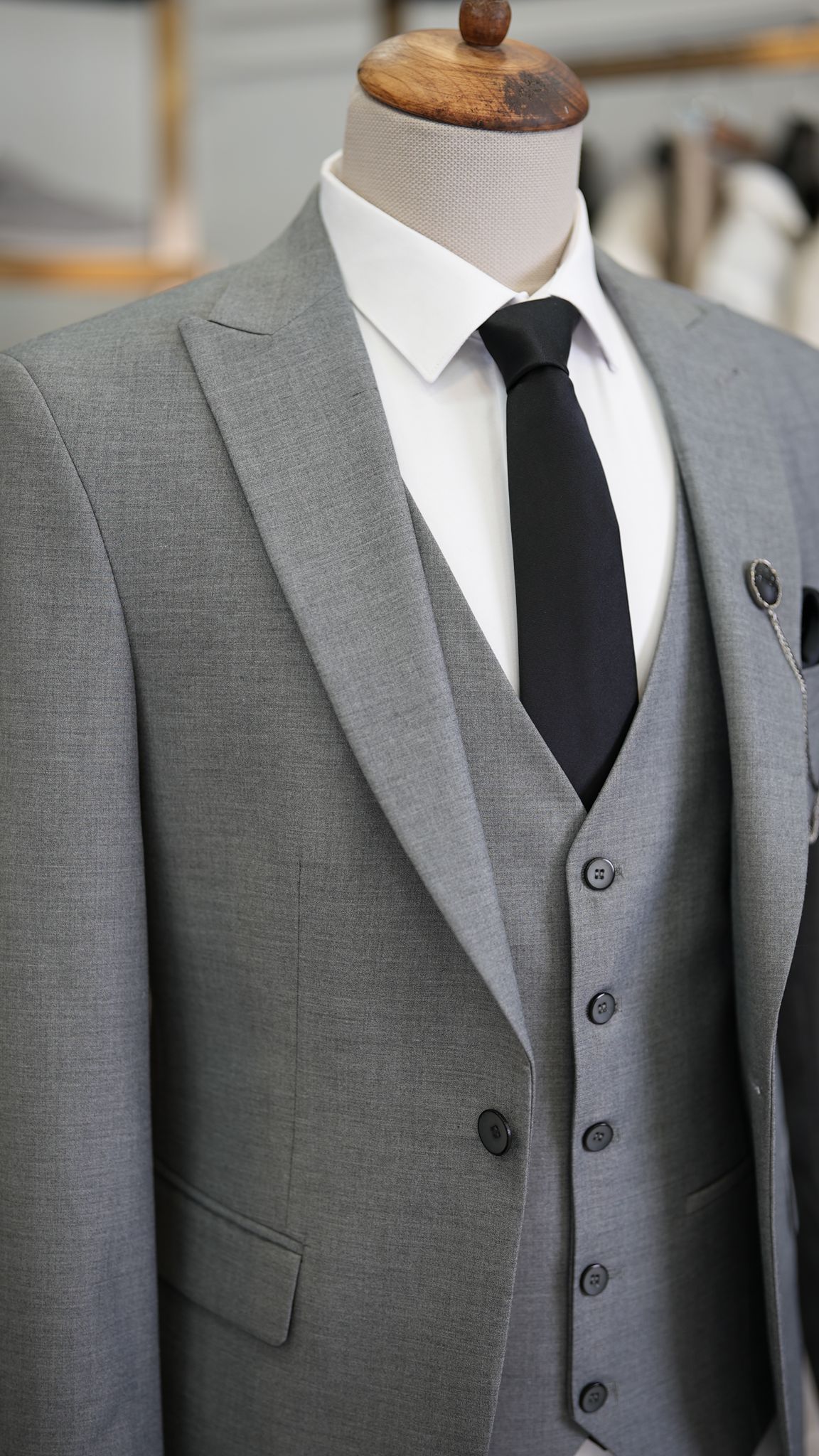 Bojoni Burnley Gray Slim Fit Suit