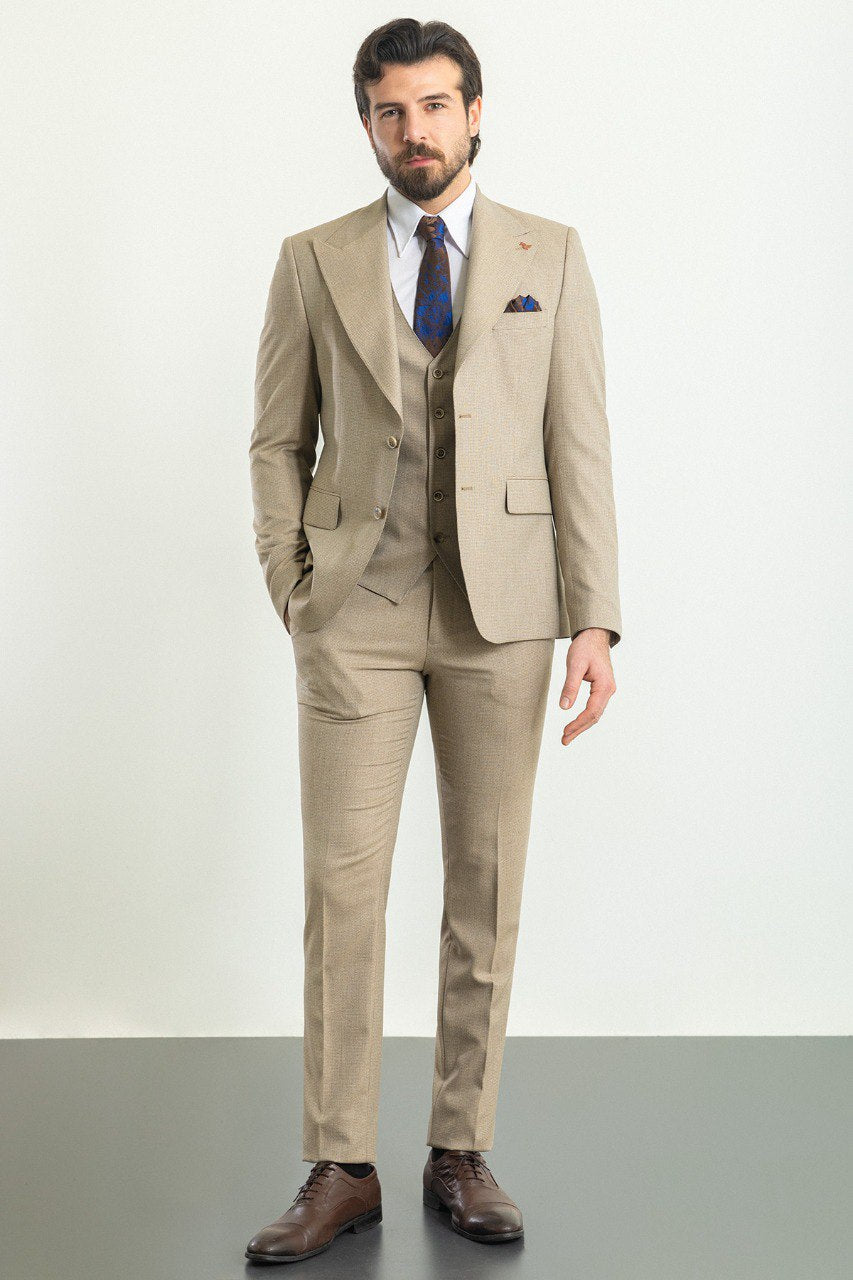 Bojoni Trivento Beige Slim Fit Suit