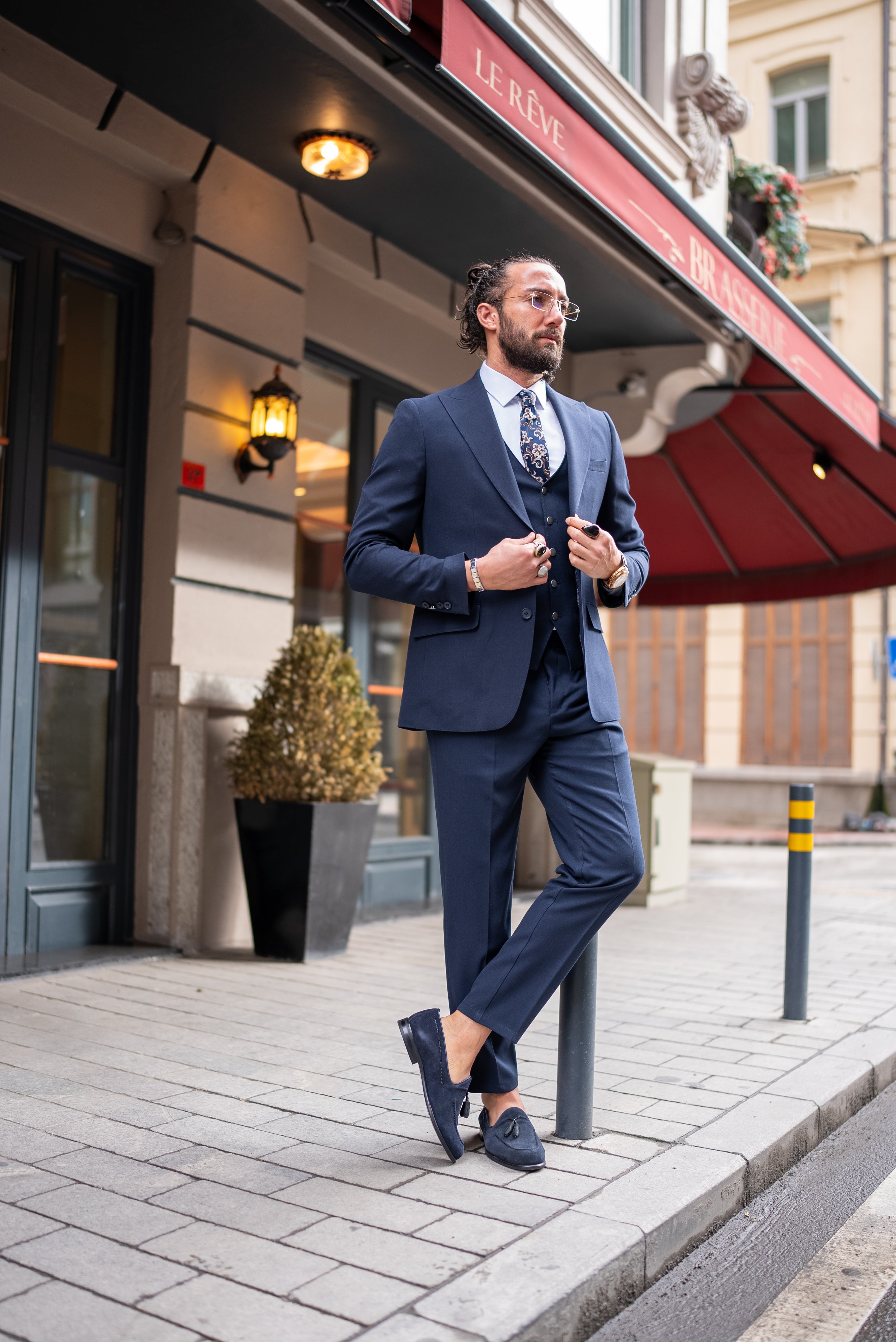 Bojoni Doral Slim Fit Classic Navy Blue Suit