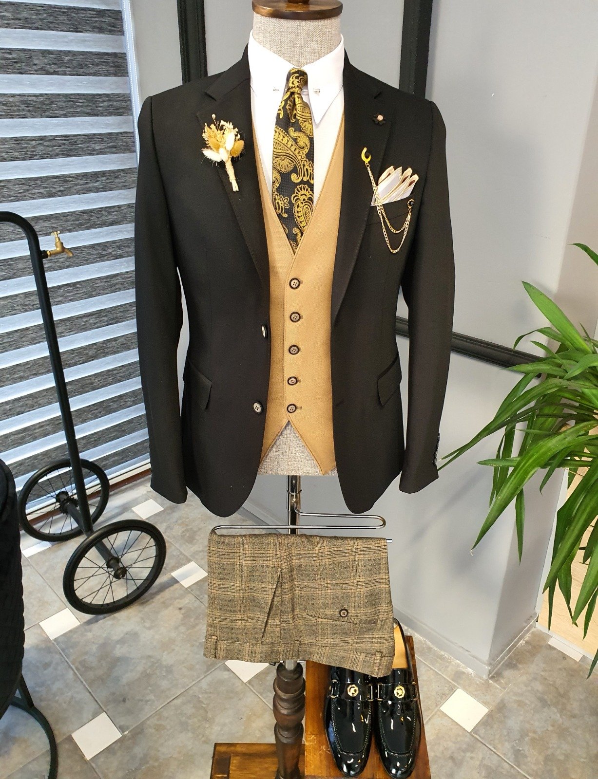 Giotto Black Beige Slim Fit Notch Lapel Linen Suit-baagr.myshopify.com-suit-BOJONI