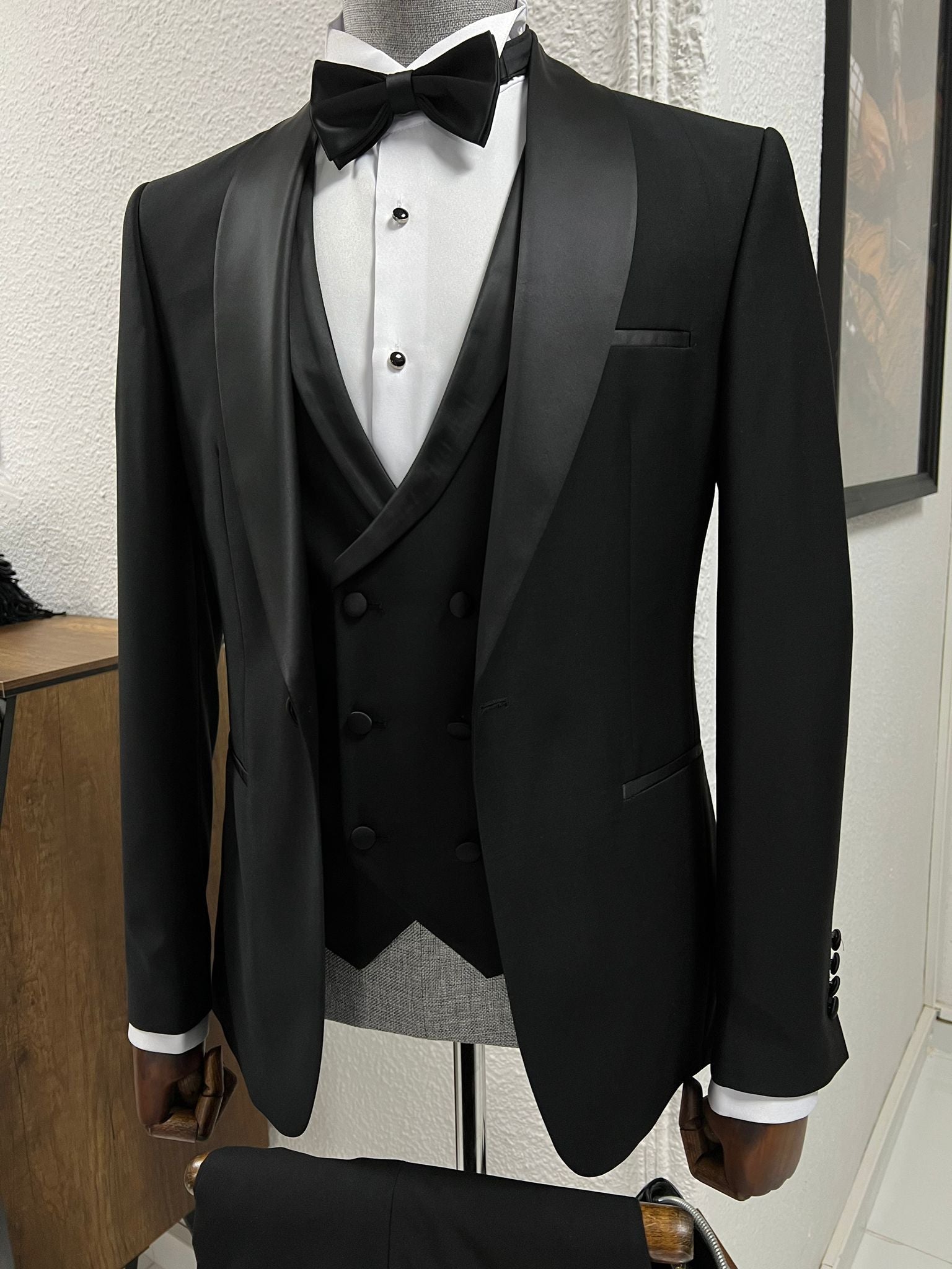 Louis Slim Fit High Quality Black Party Tuxedo