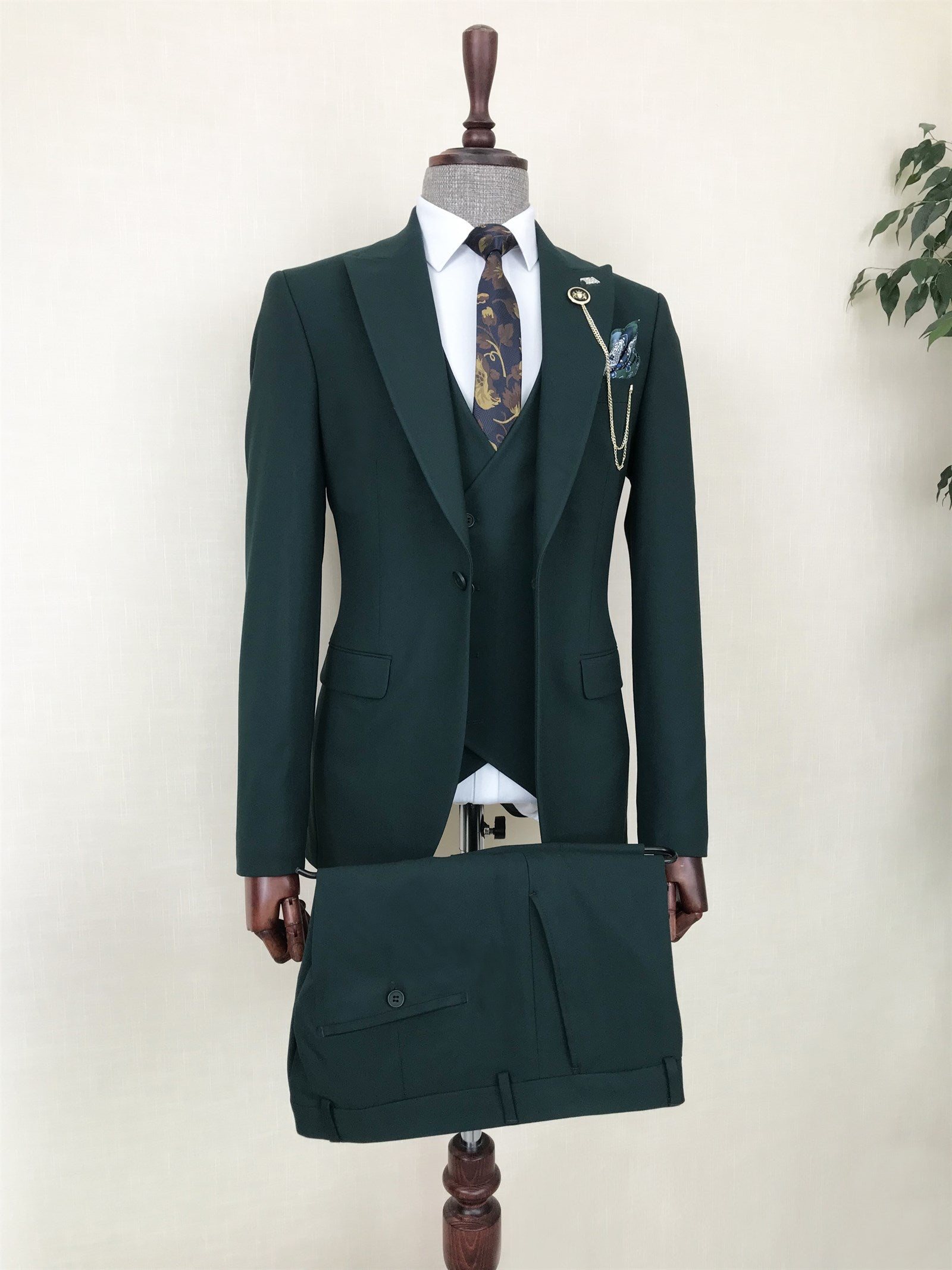 Bojoni Amato Slim Fit Green Suit