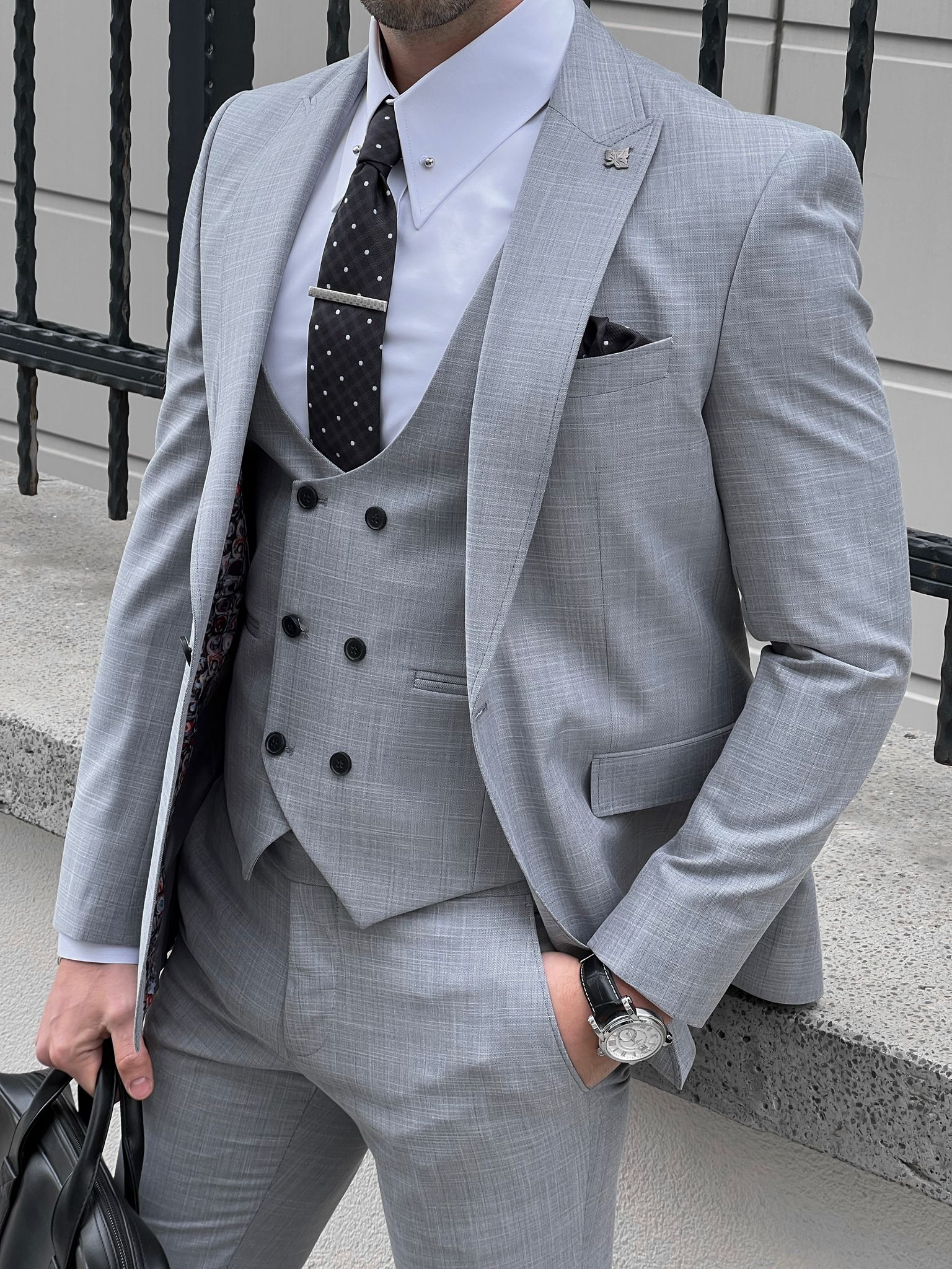 Louis Slim Fit Self Patterned Gray Suit