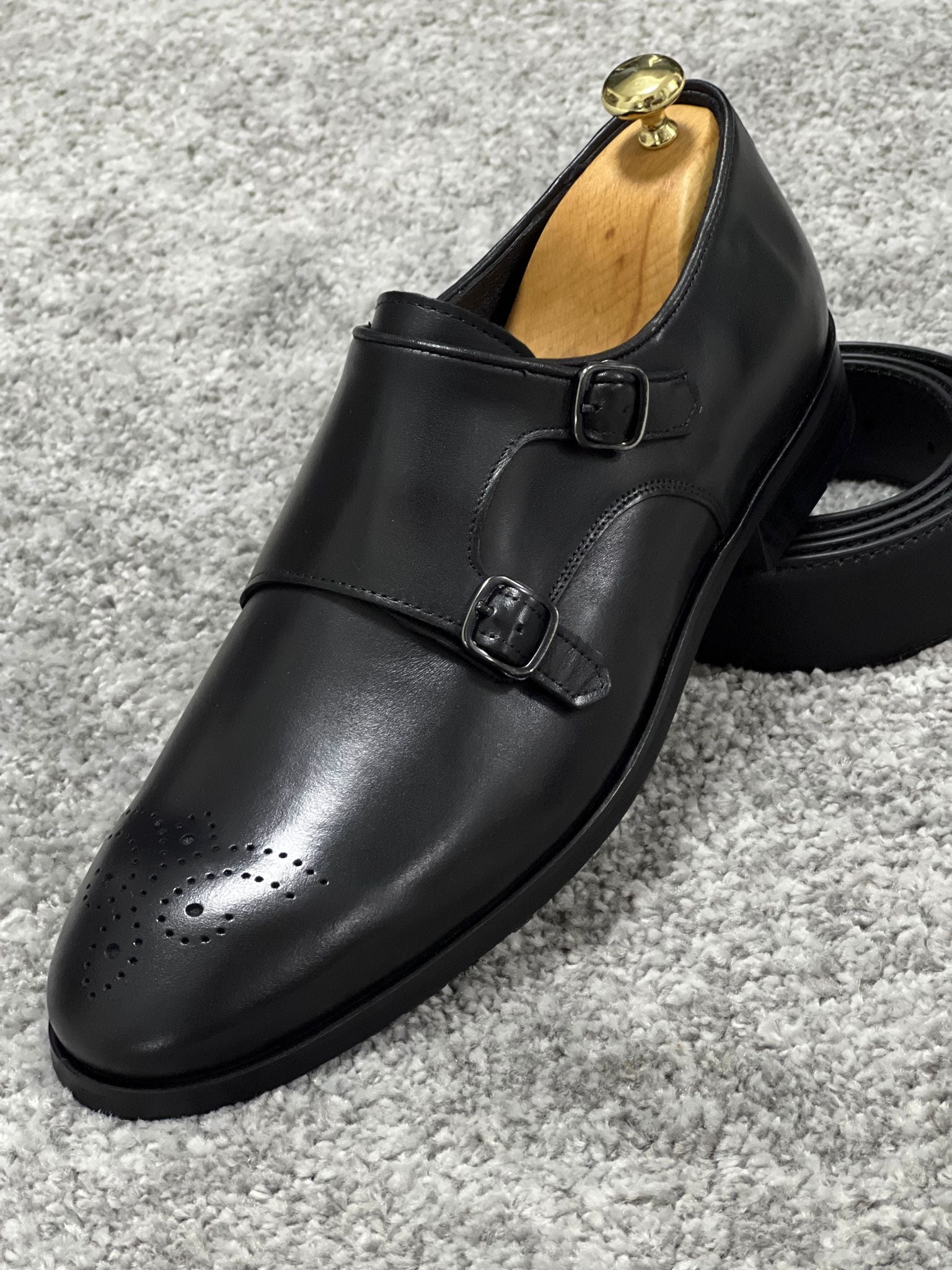 Louis Special Edition Neolite Sole Double Monk Stap Black Shoes