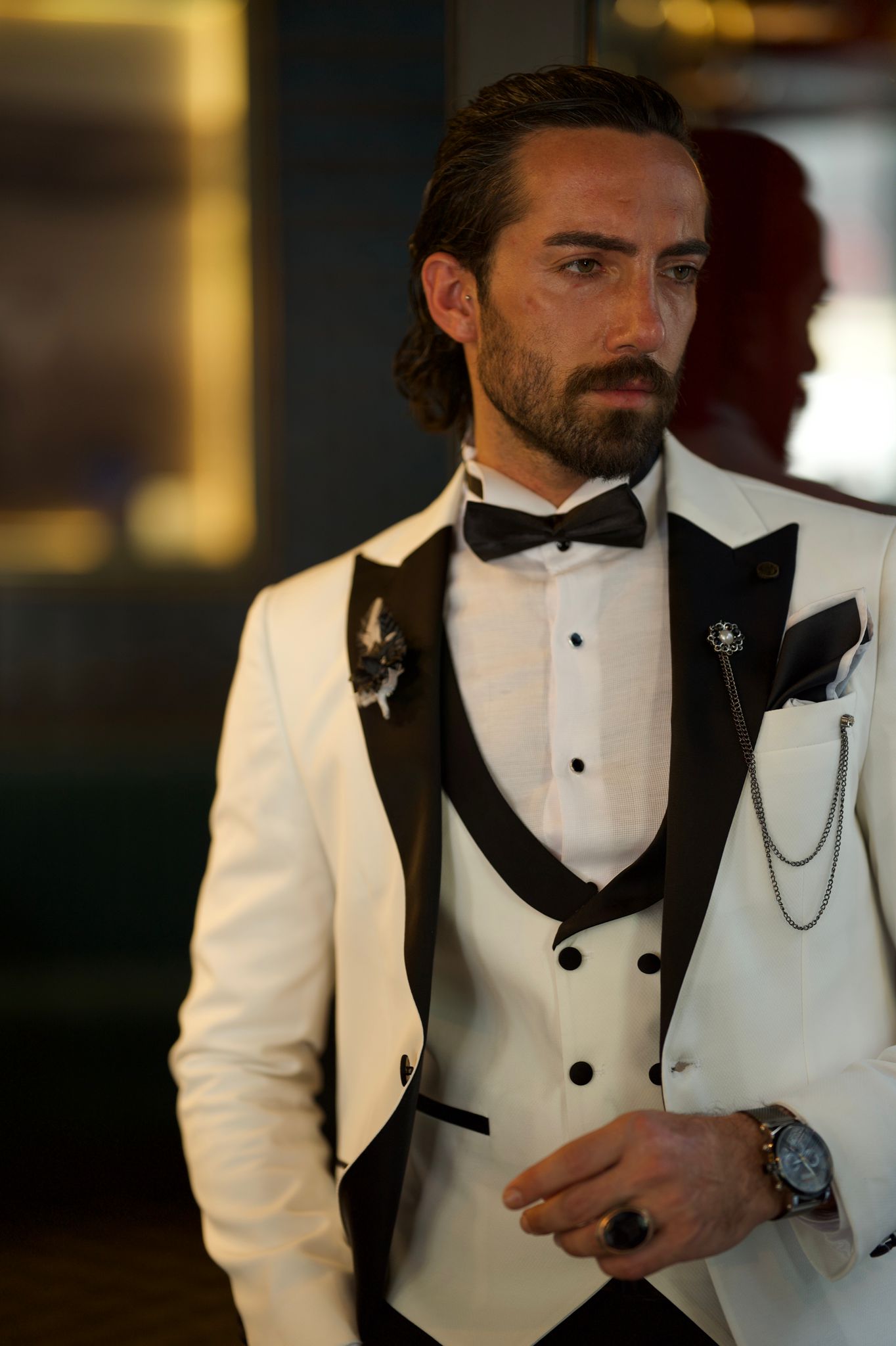 Bojoni Uluwatu Slim Fit White Tuxedo