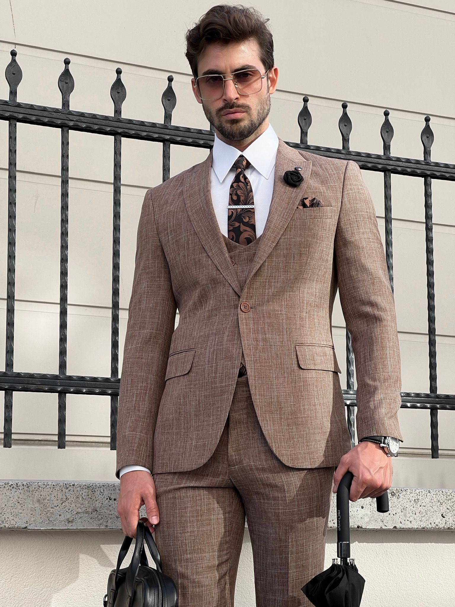 Bojoni Astoria Slim Fit Patterned Pointed Collared Camel Suit