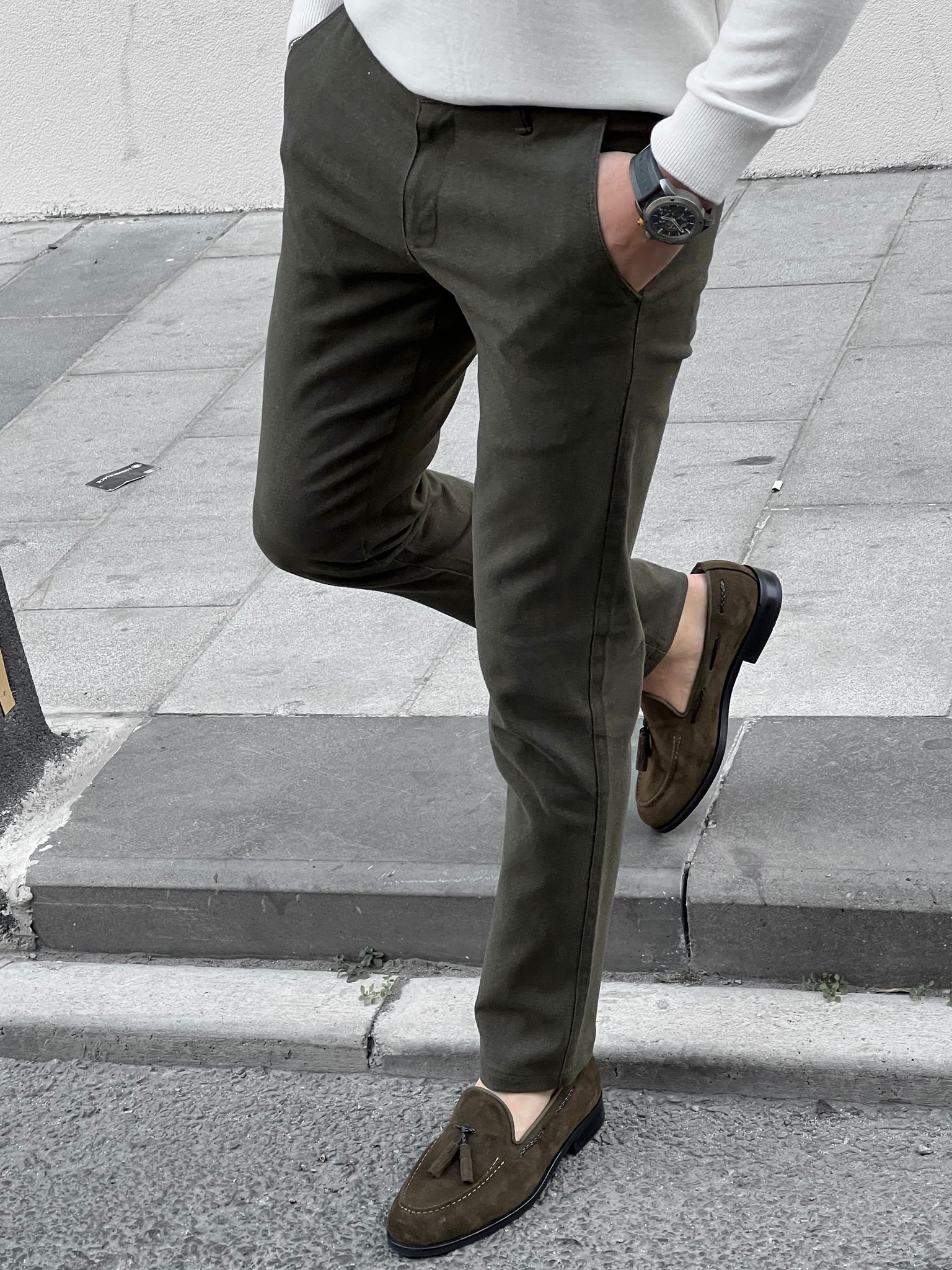 Louis Slim Fit Self Patterned Khaki Cotton Pants