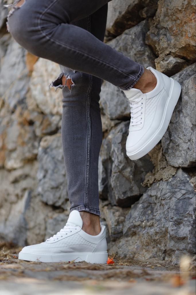 Bojoni Uluwatu  Square Detailed White Sneakers