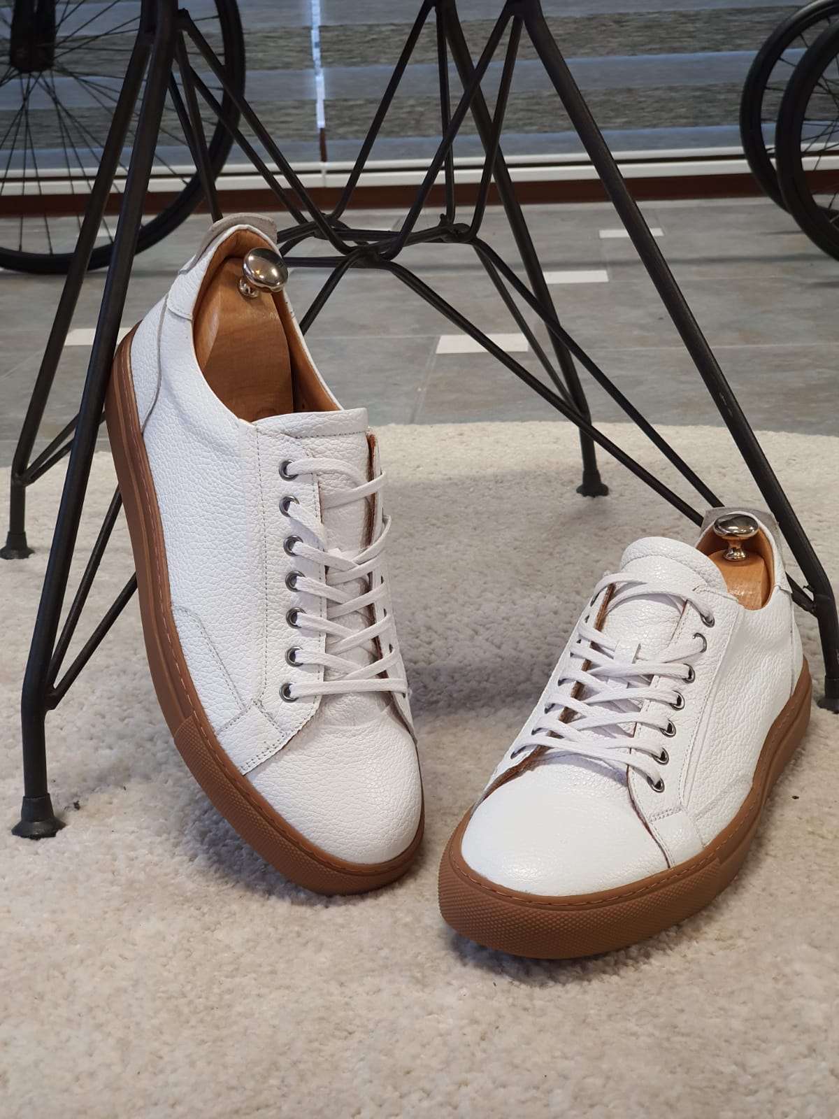 Lori White Low-Top Sneakers-baagr.myshopify.com-shoes2-brabion