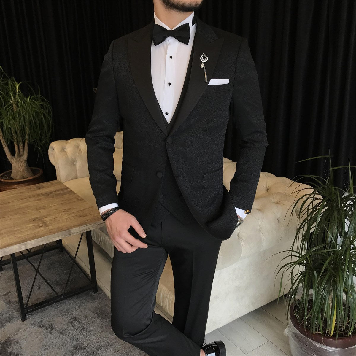 Bojoni Cagliari Black Slim-Fit Tuxedo 3-Piece