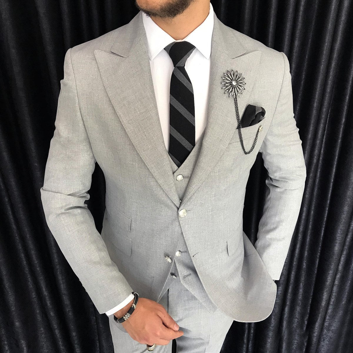 Bojoni Cagliari Grey Slim-Fit Suit 3-Piece