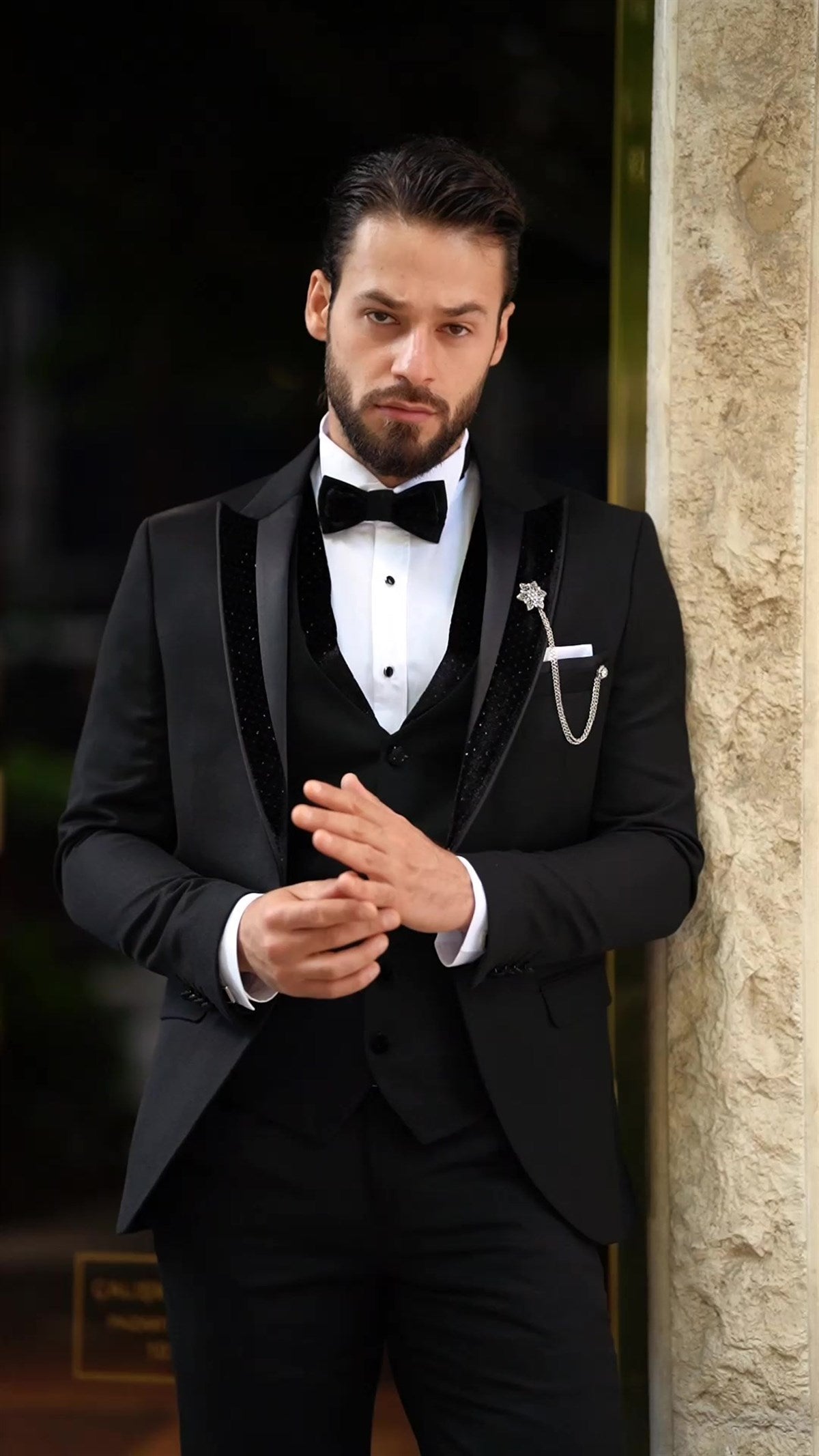 Bojoni Cagliari Black Slim-Fit Tuxedo 3-Piece