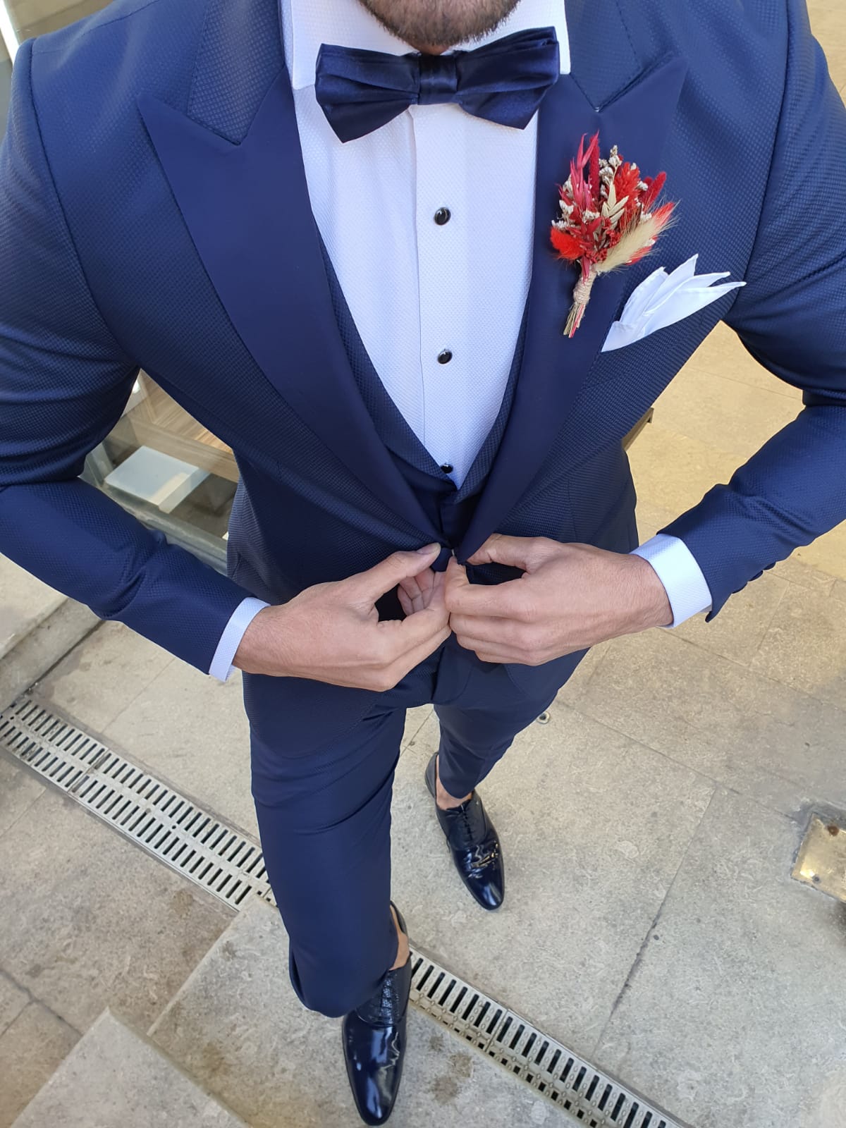 Grassano  Navy Blue Slim Fit Peak Lapel Tuxedo-baagr.myshopify.com-suit-BOJONI