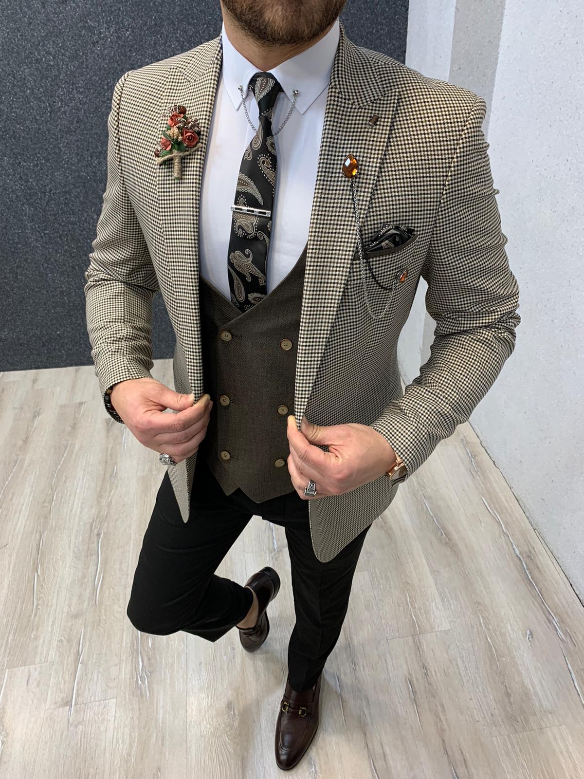 Kingston Cream  Slim Fit Plaid Suit-baagr.myshopify.com-1-BOJONI