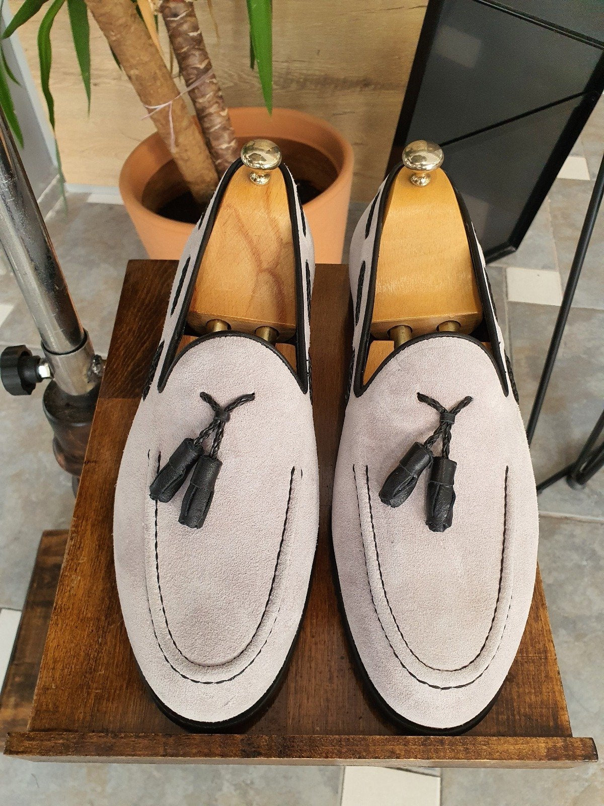Bojo Giotto Suede Grey Tasseled Loafer-baagr.myshopify.com-shoes2-BOJONI