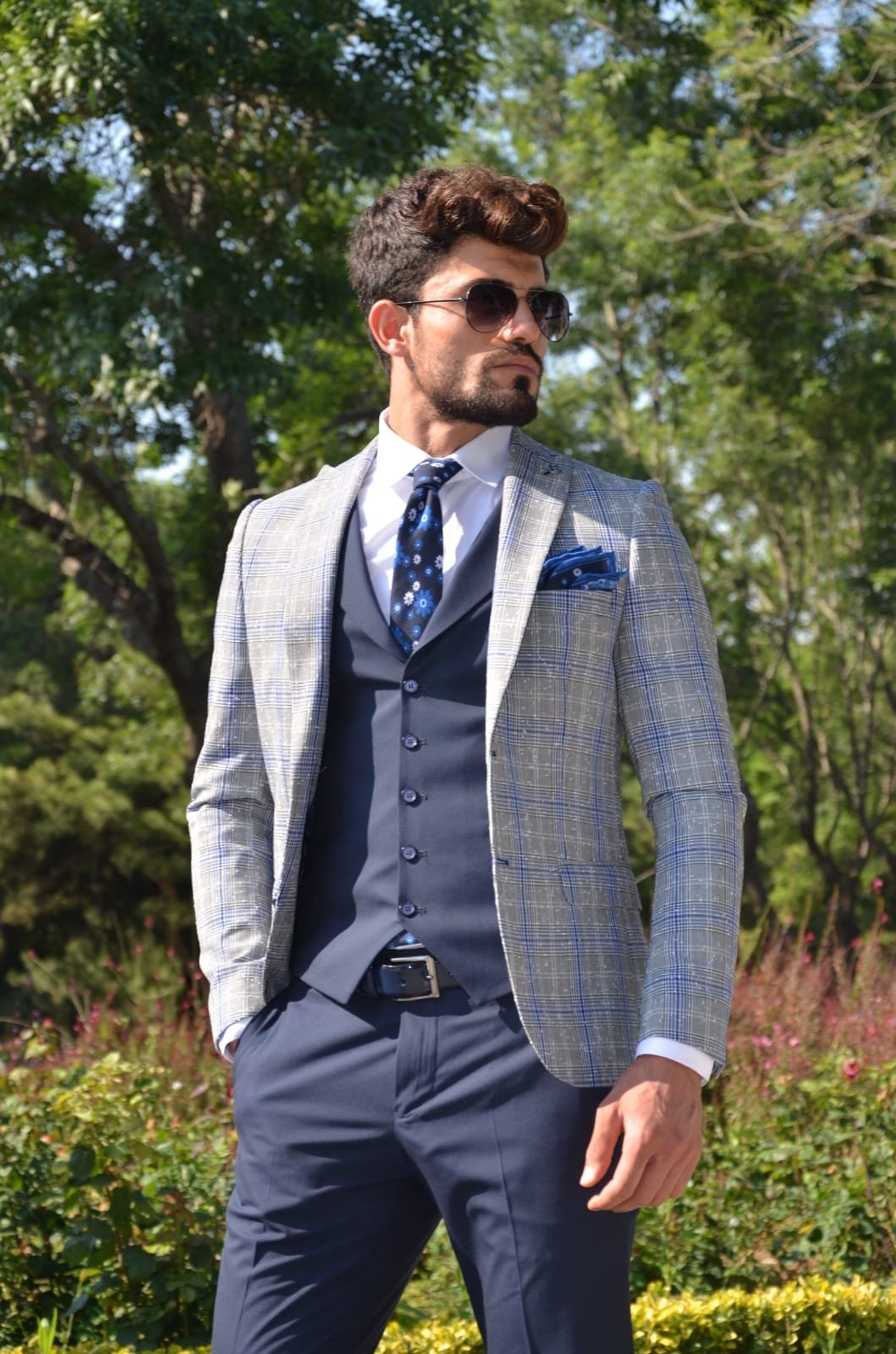 Slim-Fit Plaid Suit Vest Navy Blue-baagr.myshopify.com-suit-brabion