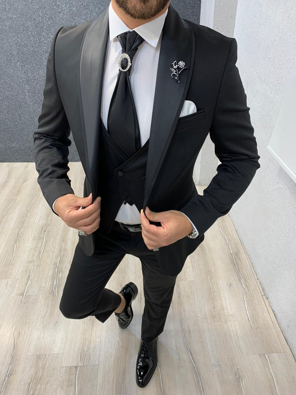 Lanso Slim Fit Tuxedo Black-baagr.myshopify.com-1-brabion