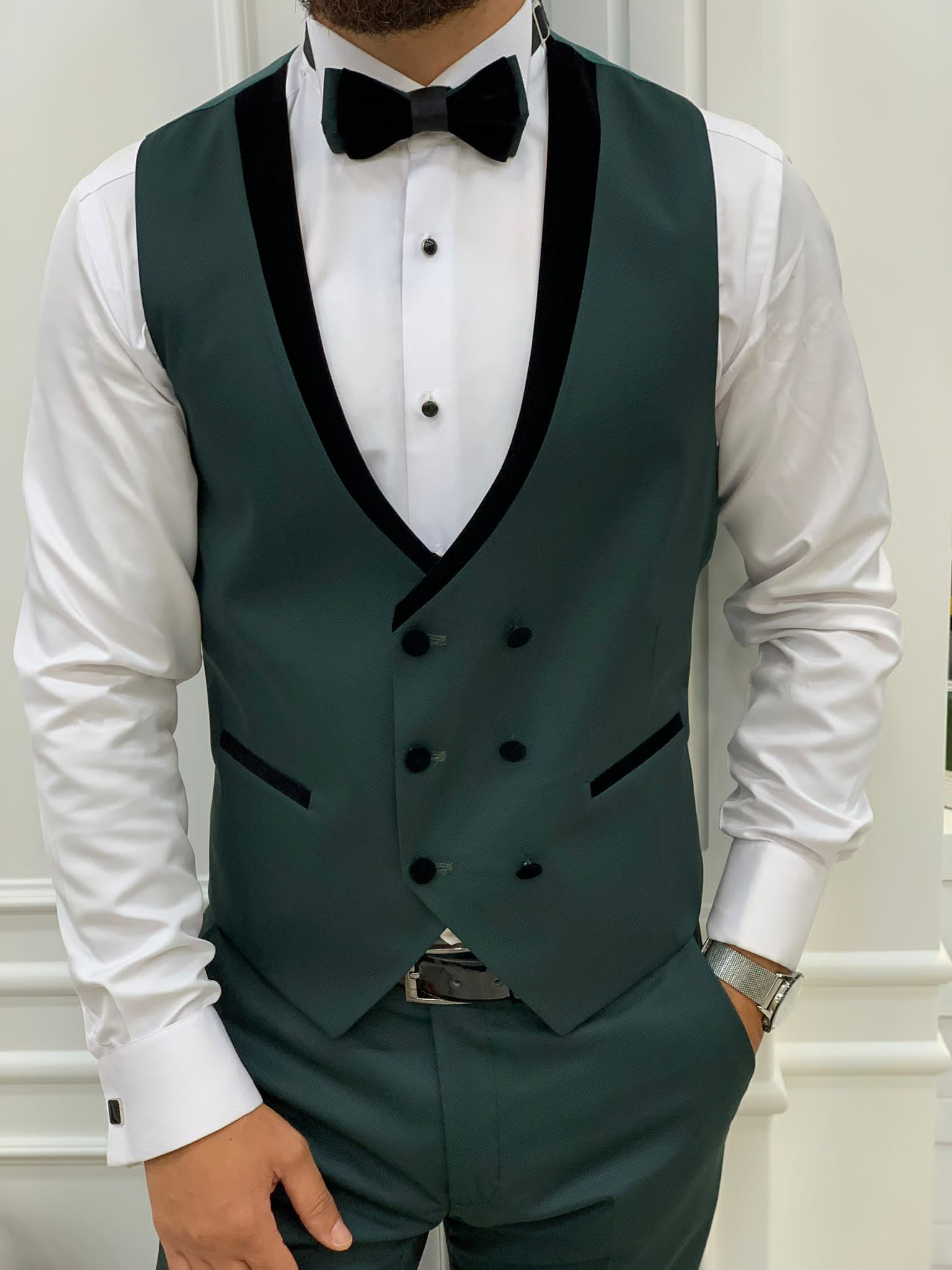 Moncani Green Slim Fit Velvet Peak Lapel Tuxedo-baagr.myshopify.com-1-BOJONI