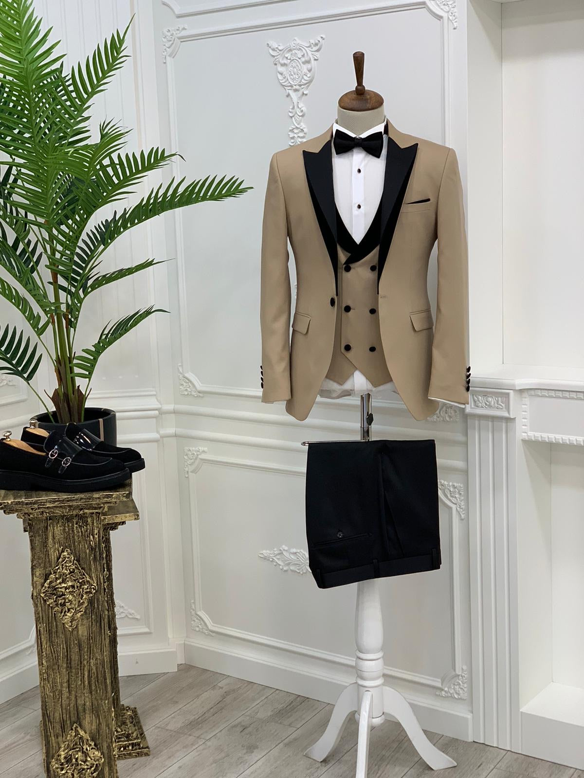 Partoni Royal Gold Slim Fit Tuxedo-baagr.myshopify.com-1-BOJONI