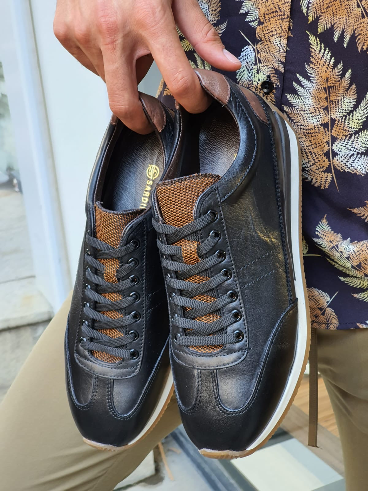 Lehi Black Mid-Top Sneakers-baagr.myshopify.com-shoes2-BOJONI