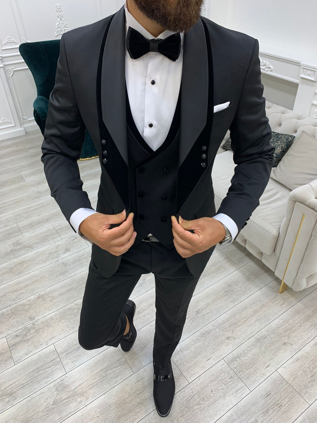 Rocca  Black Slim Fit Velvet Peak Lapel Tuxedo-baagr.myshopify.com-1-BOJONI