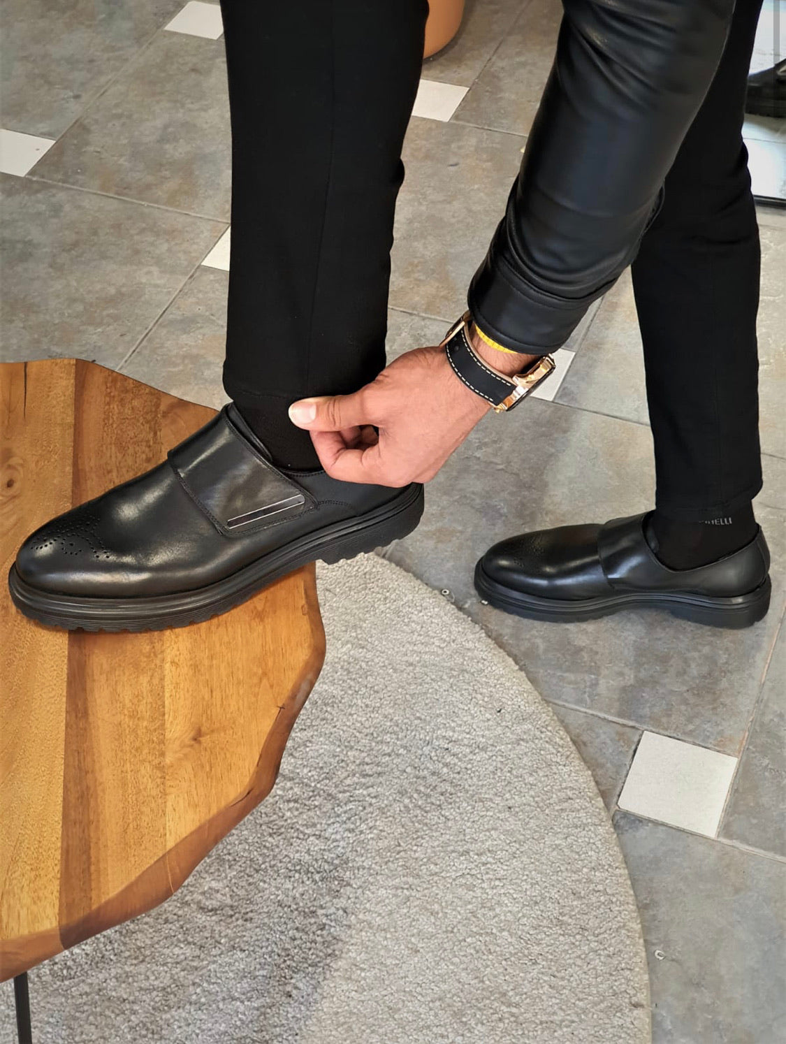 Severi Black Buckle Boots-baagr.myshopify.com-shoes2-BOJONI